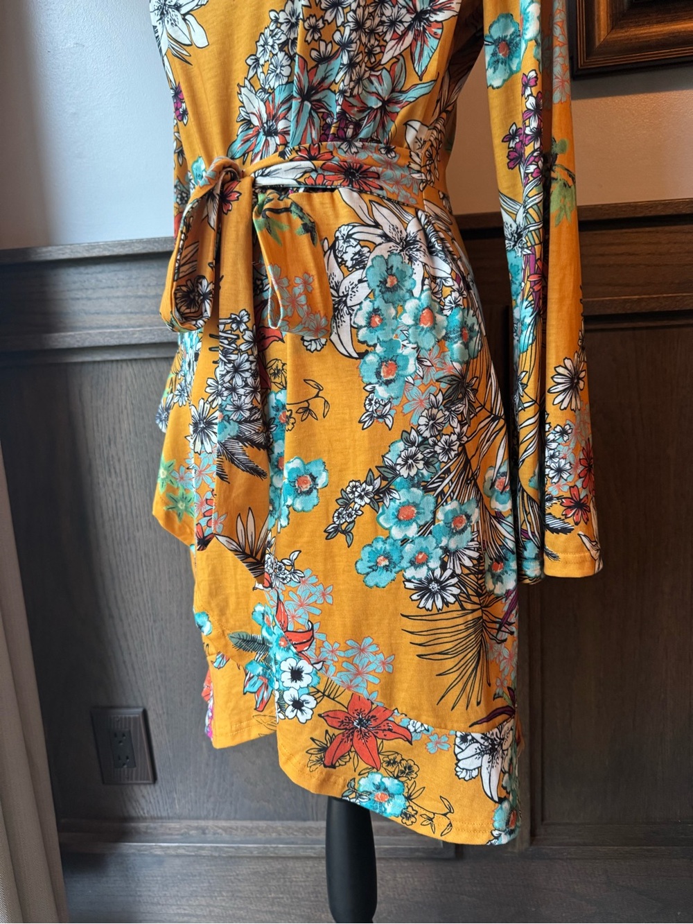 Club L London Mustard Floral Tie-Waist Long Sleeve Dress 14 EUC - Picture 3 of 10
